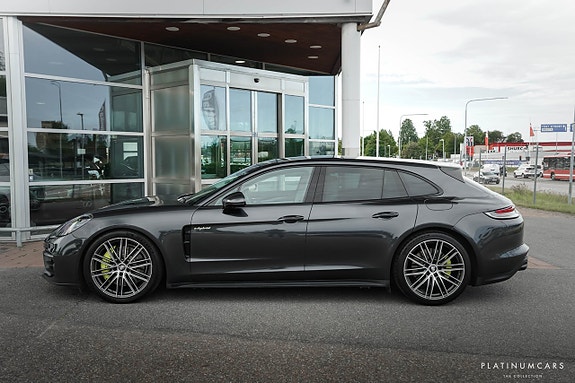 Porsche Panamera 4 5 of 21