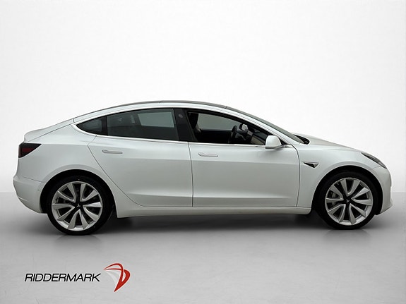 Tesla Model 3 10 of 30