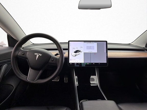 Tesla Model 3 14 of 30