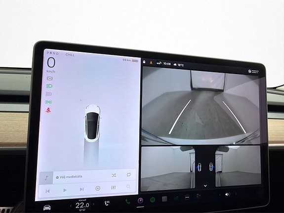 Tesla Model 3 18 of 30