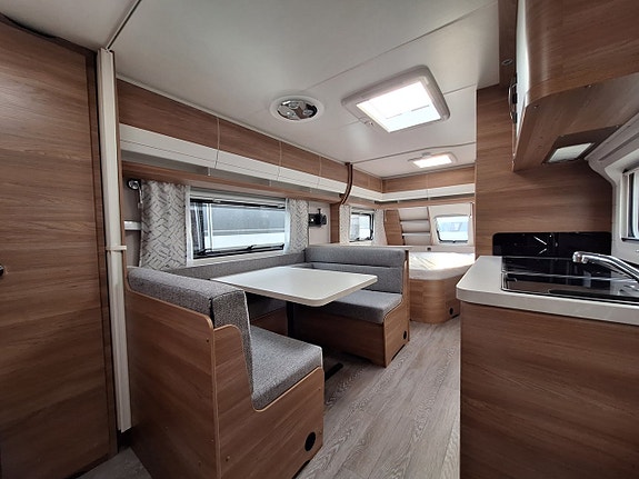 Hobby De Luxe 560 KMFe Barnkammare, Micro, Kampanjprodukt! 2 of 18