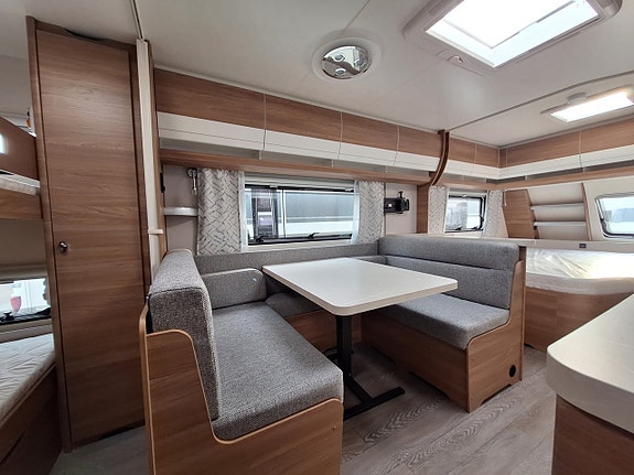 Hobby De Luxe 560 KMFe Barnkammare, Micro, Kampanjprodukt! 3 of 18