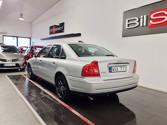 Volvo S80 12 of 24