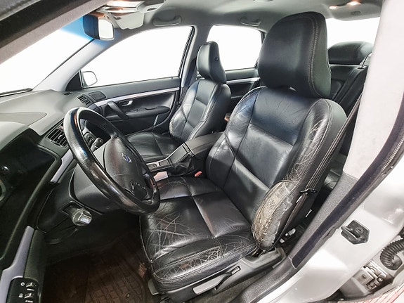 Volvo S80 6 of 24