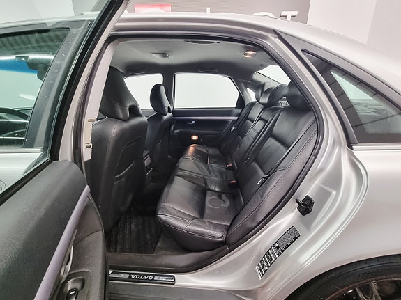 Volvo S80 8 of 24