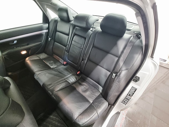 Volvo S80 9 of 24