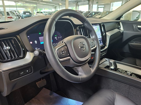 Volvo XC60 18 of 23