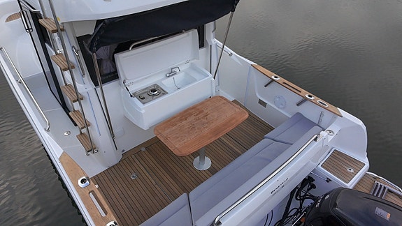 FLYBRIDGE - 450HK- 340H - UTTAGEN 2017 8 of 16
