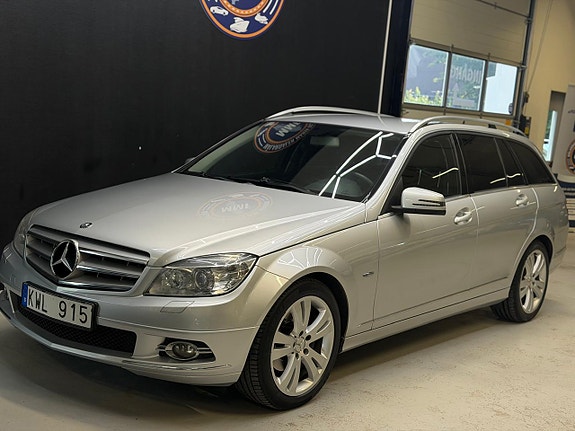Mercedes-Benz C220 5 of 24