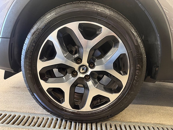 Renault Captur 12 of 25