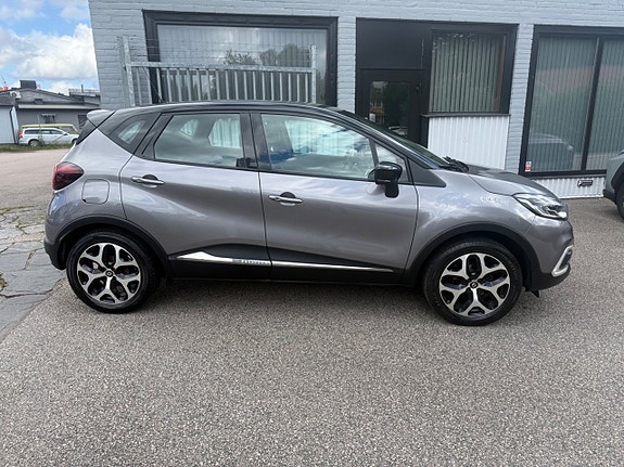 Renault Captur 11 of 25