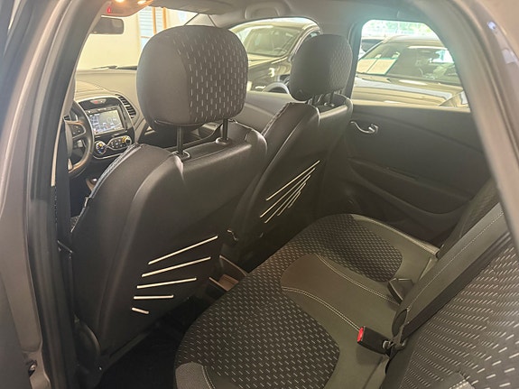 Renault Captur 19 of 25