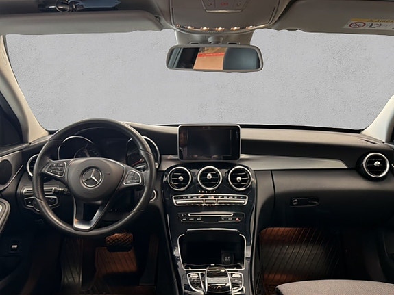 Mercedes-Benz C220 d 14 of 26