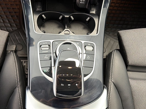 Mercedes-Benz C220 d 18 of 26