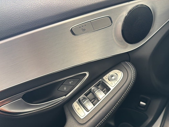 Mercedes-Benz C220 d 24 of 26