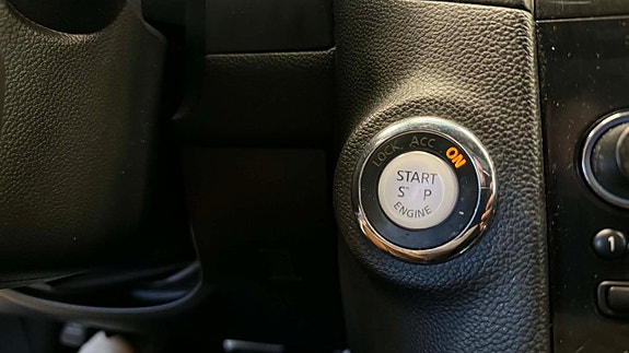 Infiniti FX30D 20 of 30