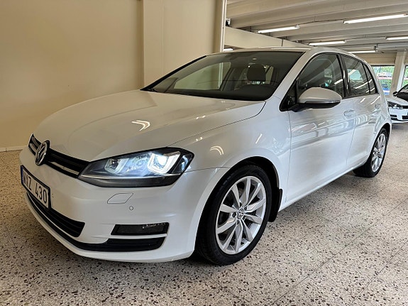 Volkswagen Golf VII