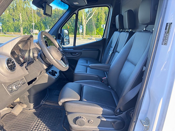 Mercedes-Benz Sprinter 317 5 of 16