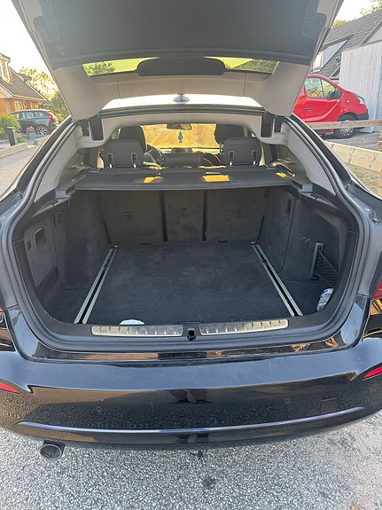 BMW 318d 7 of 12