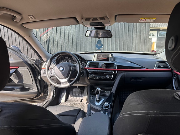 BMW 318d 12 of 12
