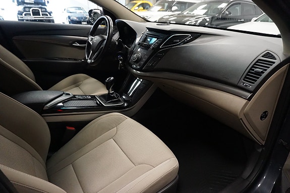 Hyundai i40 9 of 18