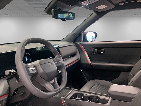 Kia Seltos 8 of 24
