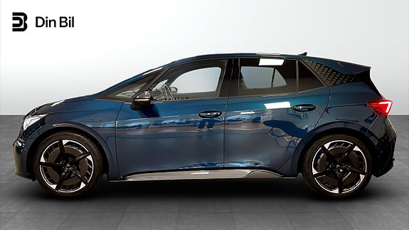 Cupra Born 2 of 12