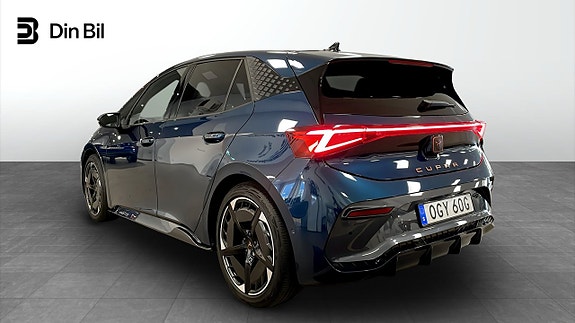 Cupra Born 3 of 12