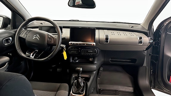 Citroen C4 Cactus 4 of 11