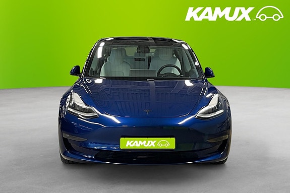 Tesla Model 3 6 of 23
