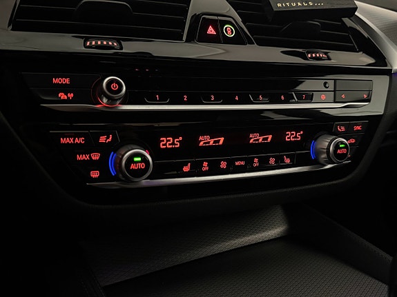 BMW 530e 13 of 30