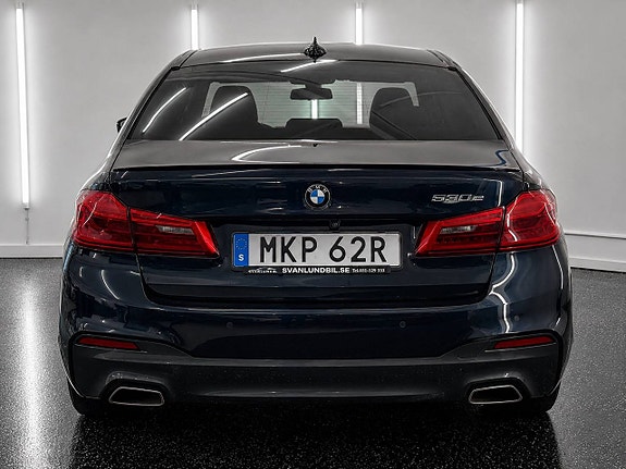 BMW 530e 4 of 30