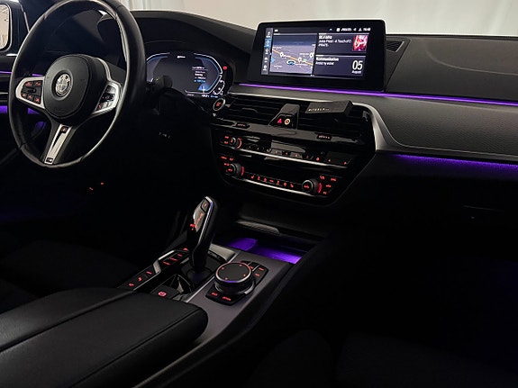 BMW 530e 30 of 30