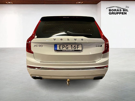 Volvo XC90 7 of 15