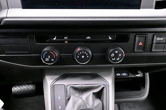 Volkswagen Transporter 14 of 19