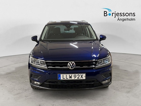 Volkswagen Tiguan 5 of 13