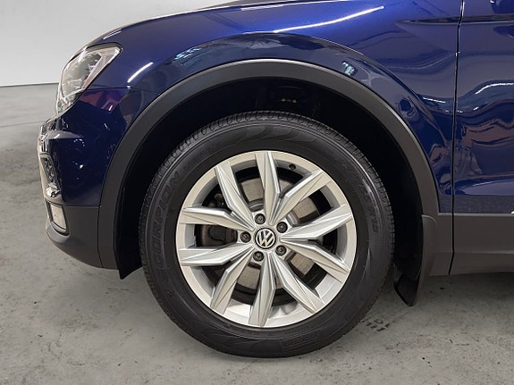 Volkswagen Tiguan 6 of 13