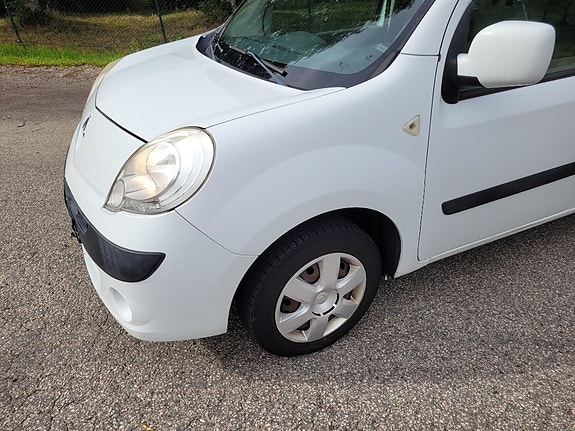Renault Kangoo Express 9 of 10