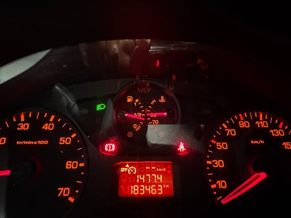 Peugeot Partner 9 of 13