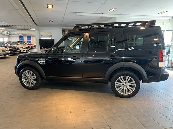 Land Rover Discovery 4 of 11