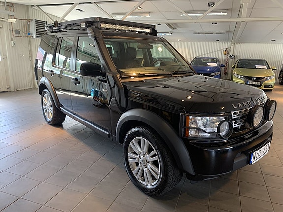 Land Rover Discovery 2 of 11