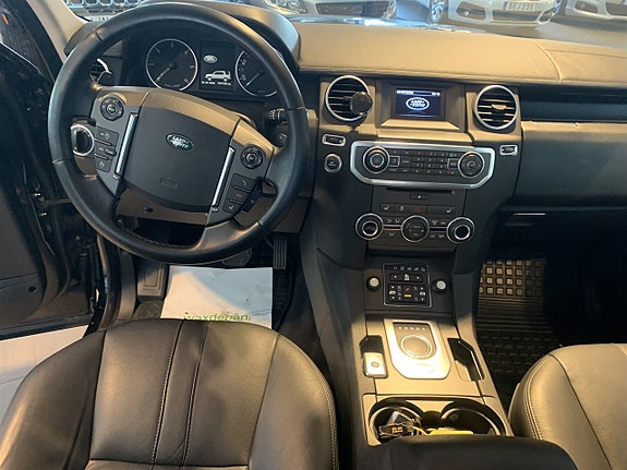 Land Rover Discovery 9 of 11