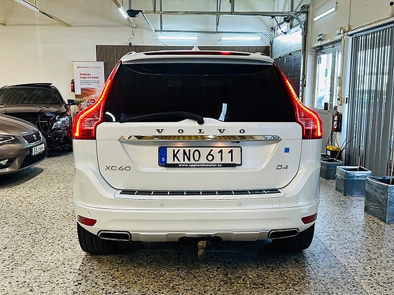 Volvo XC60 5 of 30
