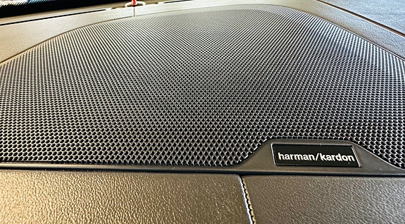 Volvo XC60 29 of 30