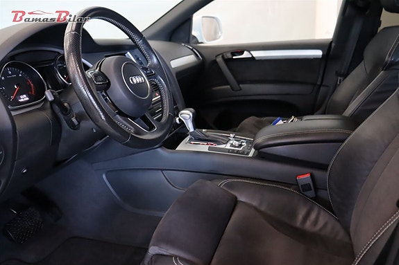 Audi Q7 9 of 27