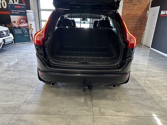 Volvo XC60 15 of 24
