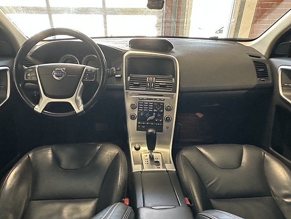 Volvo XC60 24 of 24