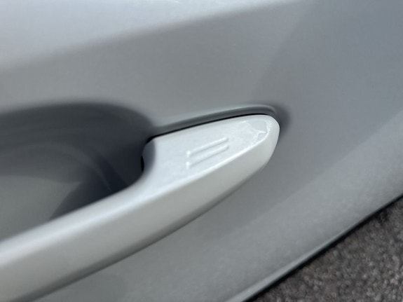 Toyota RAV4 Plug-in Hybrid 12 of 24