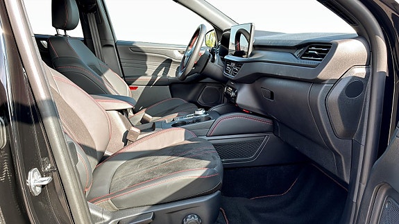 Ford Kuga 3 of 10