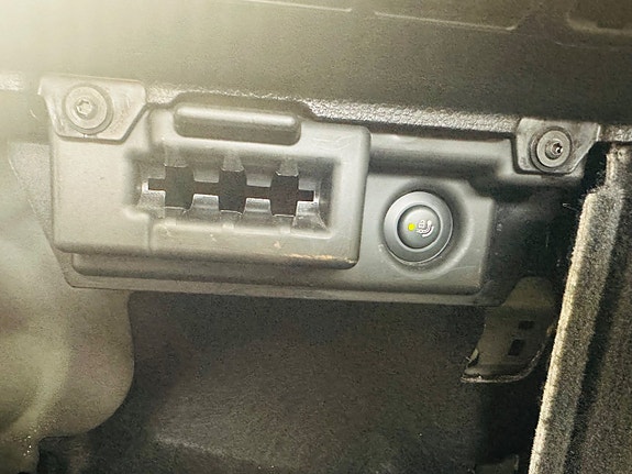 BMW 320d 24 of 25